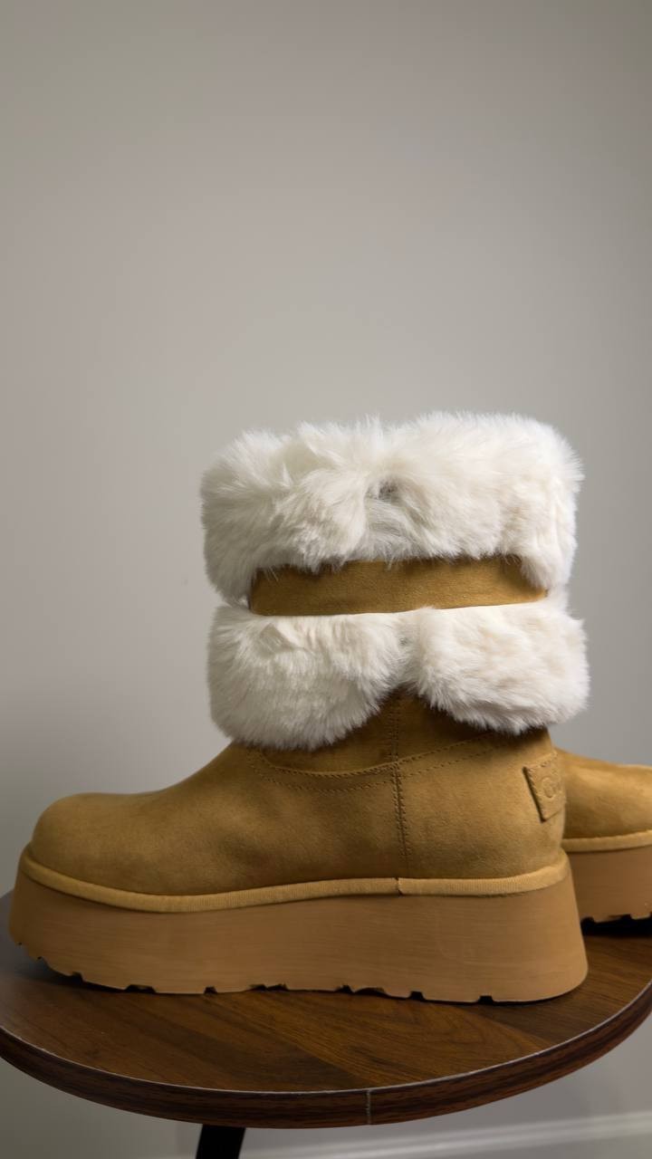 GUESS   Winter  Boots  Medium  Brown  6  M  New  in Box  $99