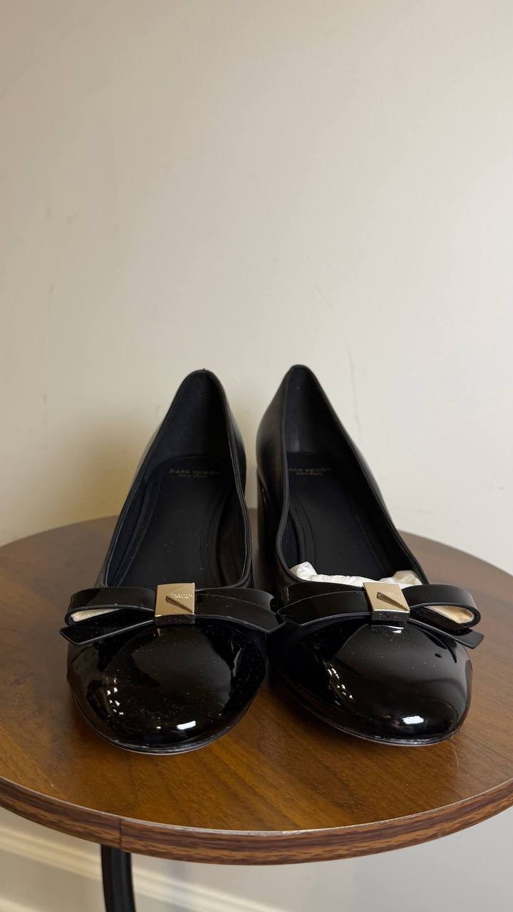 Kate Spade Ballet Toe Pumps Black Leather Size 10B New in Box $248
