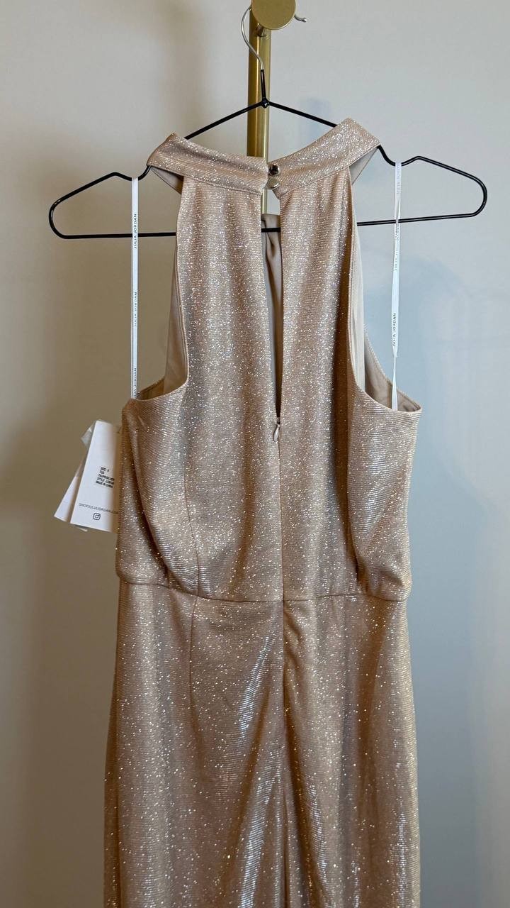 Julia Jordan Metallic Halter Neck Maxi Dress Size 6 NWT Elegant Party Wear