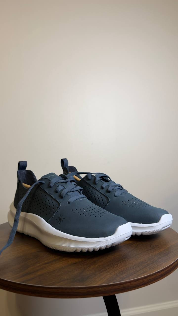 Clarks Sneakers Navy 7.5 M New $85.00