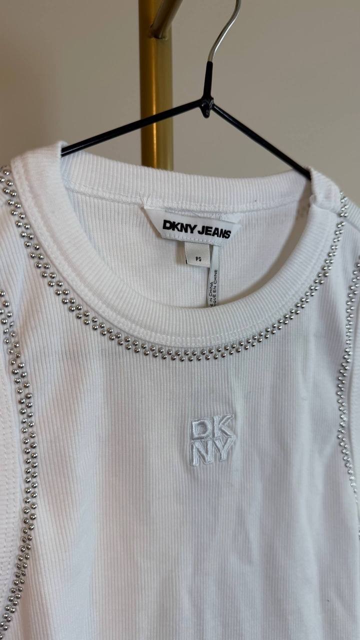 DKNY Rhinestone Trim Ribbed Tank Top White  Size PS NWOT needs washing