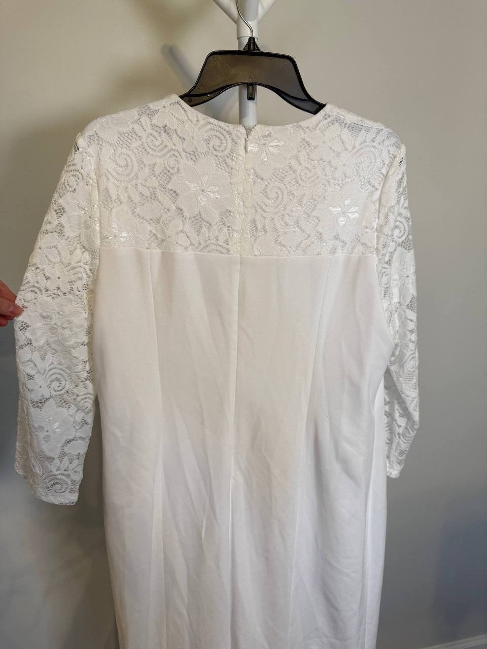 Kasper Yoke Sheath Dress – Size L – NWT – $99