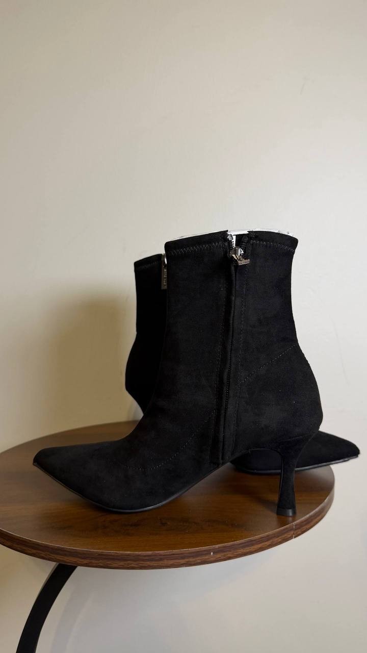 Anne Klein Black Man‑Made Reesse Heeled Boots 6.5M New in Box MSRP $119