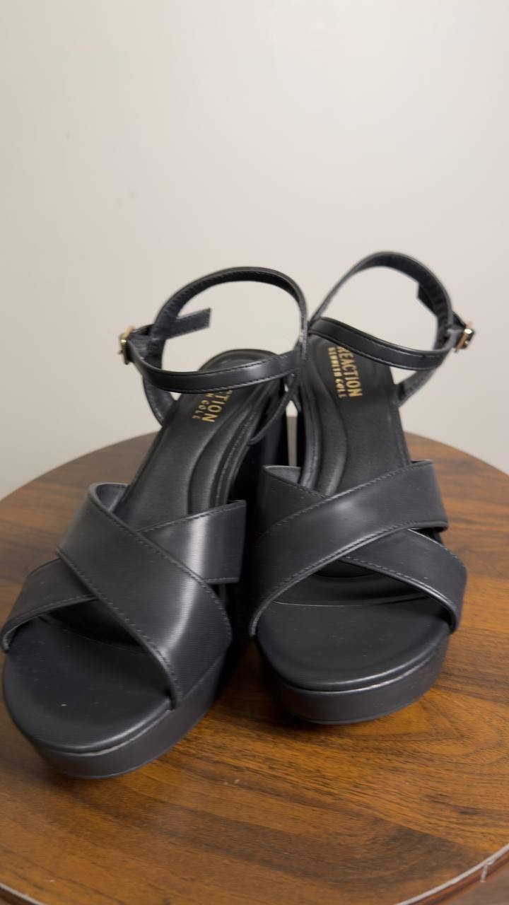 Reaction  Kenneth  Cole  Platform  Dress  Sandals  Black  8M  New  $89