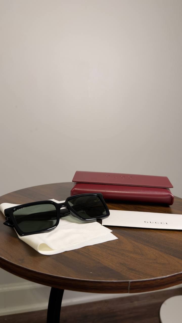 Gucci  GG1540S  001  Black   Sunglasses  NWT  $350