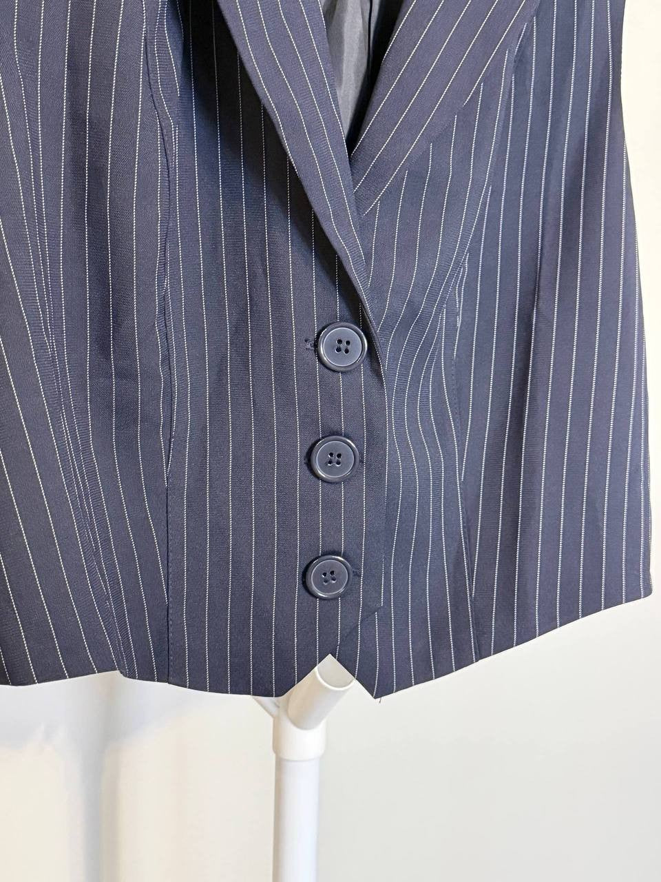 Bar III Petite Pinstriped Slim‑Fit Vest – Size SP – NWOT
