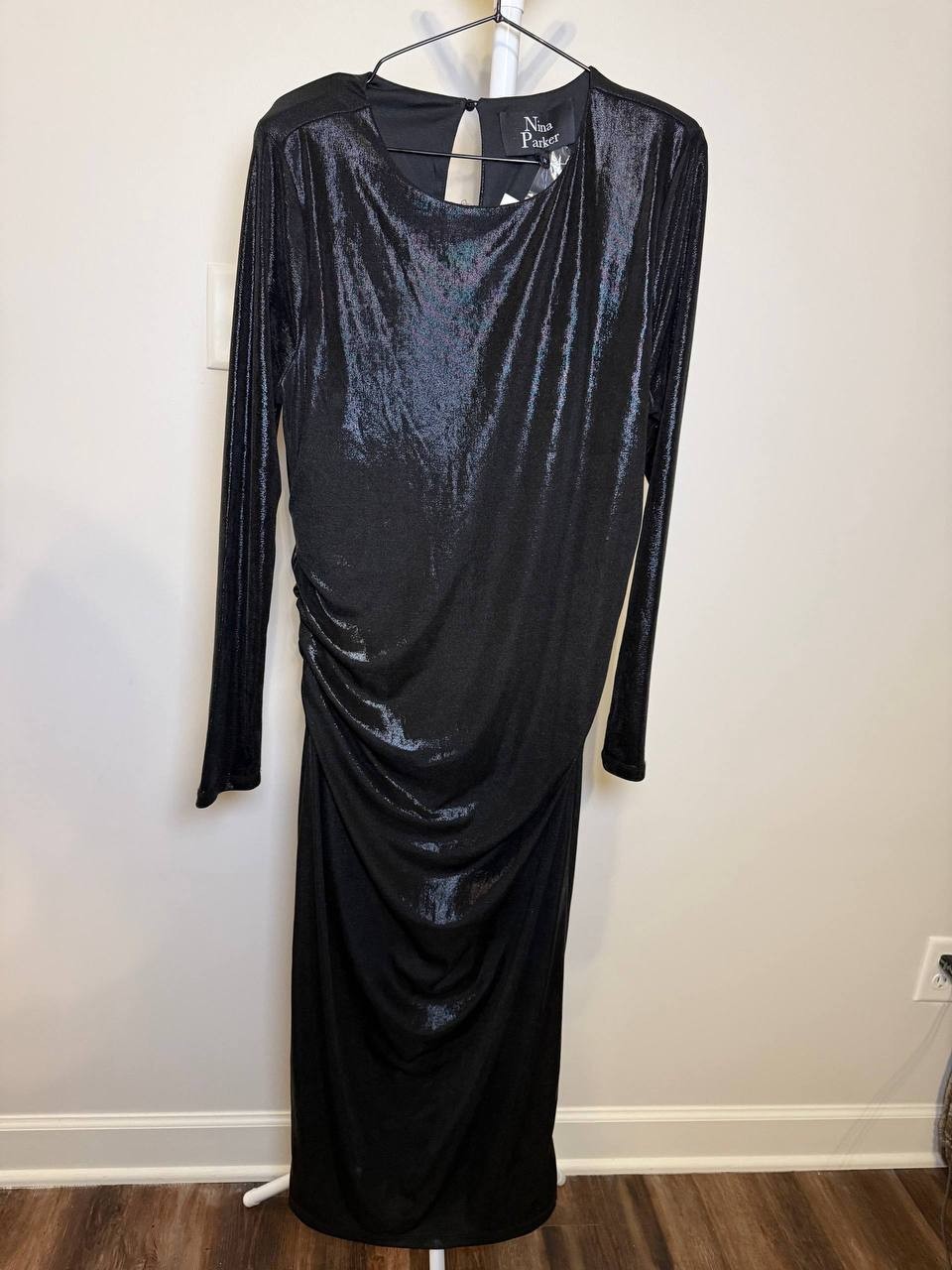 Nina Parker Plus Size Metallic Ruched Dress – Size 1X – NWT – $99