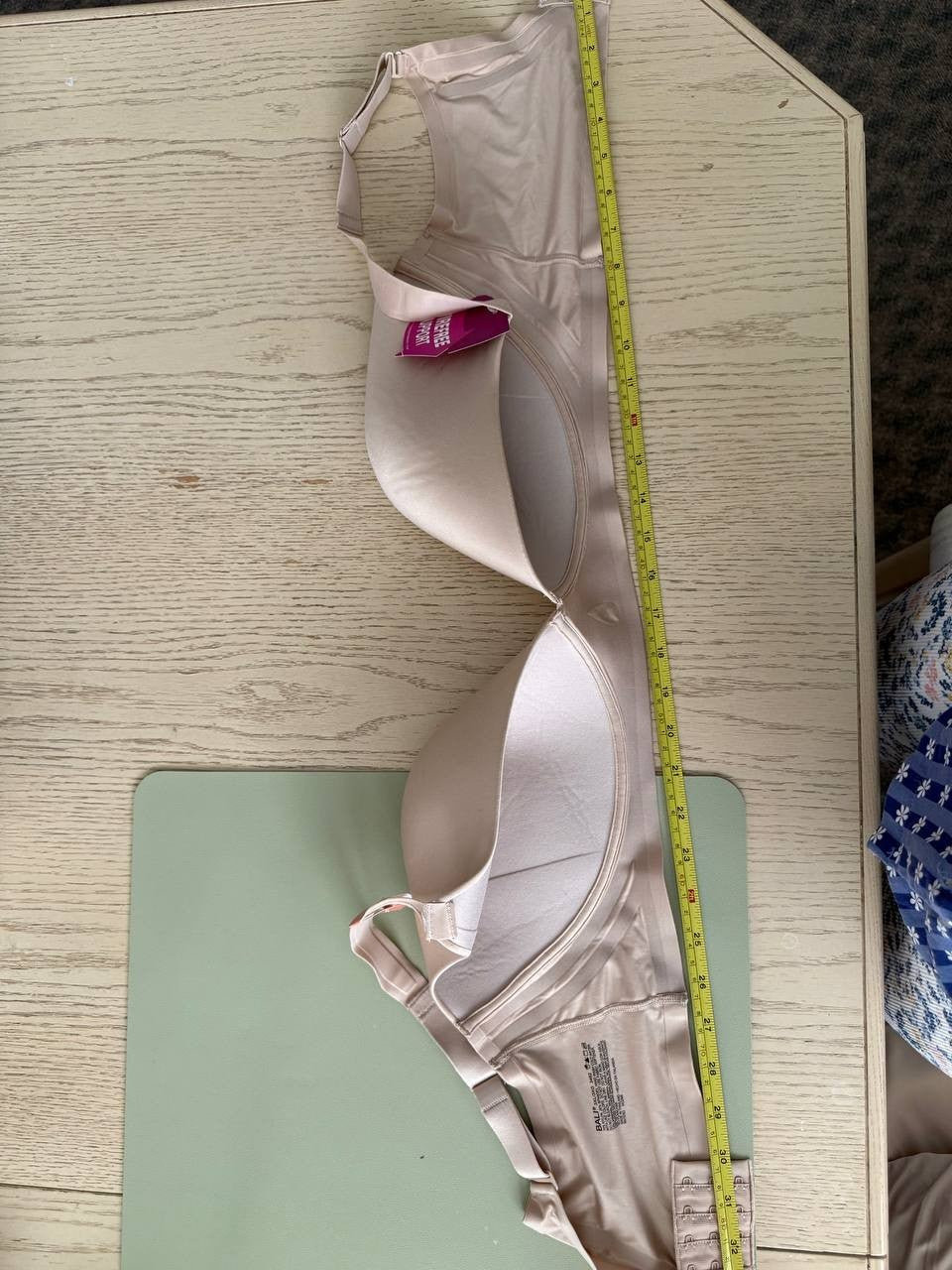 Bali Comfort Revolution Women’s Bra 3XL 46DD Nude Wireless Lightly Lined