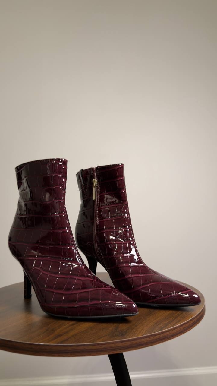 I.N.C.  International  Concepts   Ankle  Booties  Wine  5M  New  $99.90