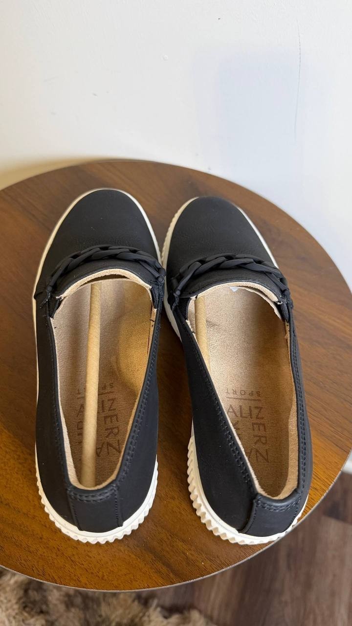 Naturalizer Trish Sneakers 6.5M Black Faux Leather Slip‑On Comfort NIB msrp$110