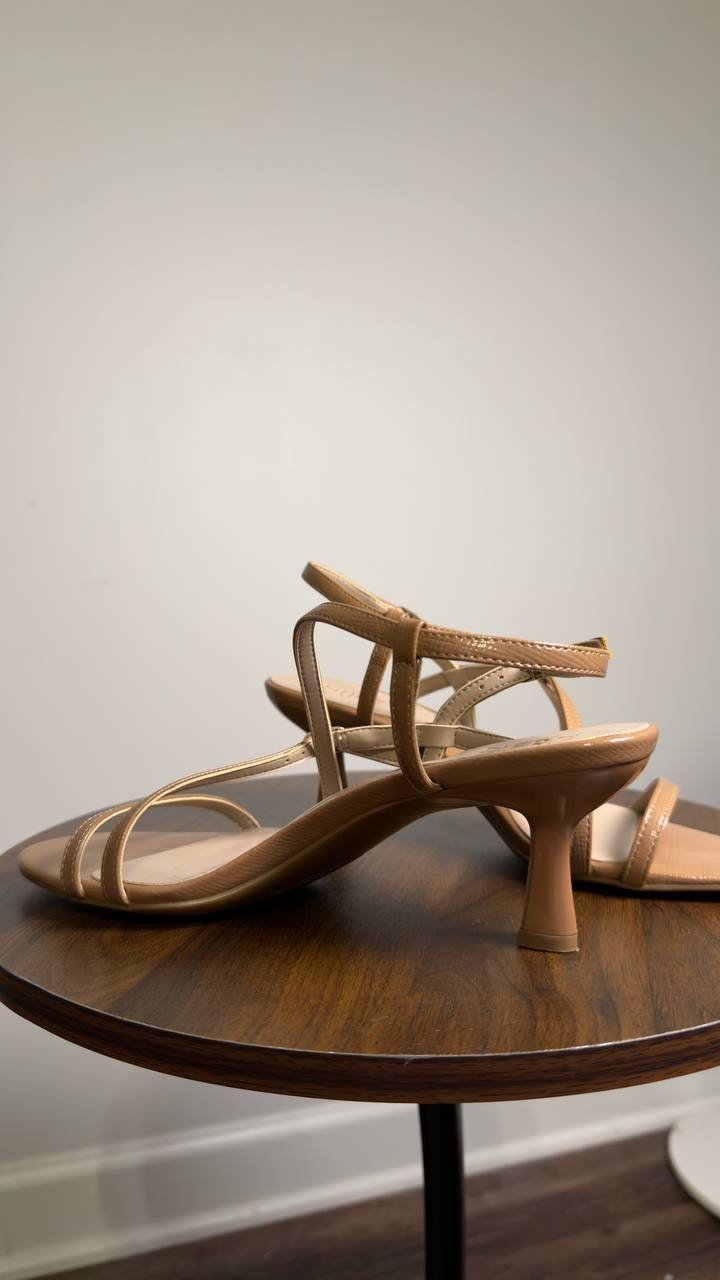 Naturalizer  Dress Sandals  Beige  7.5M  New  $120