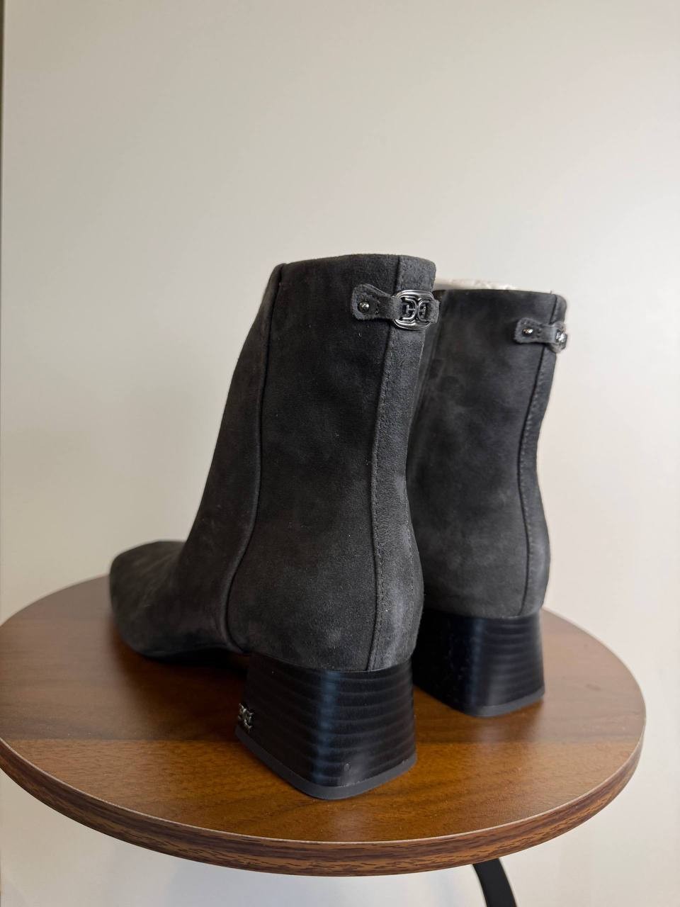 Paige Graphite Suede Ankle Boots – Size 8M – Grey – New in Box