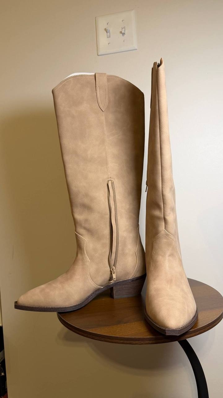 Dolce Vita Kit Boots 10 Dune Man‑Made Knee‑High Cowboy Pointed Toe NIB msrp$99