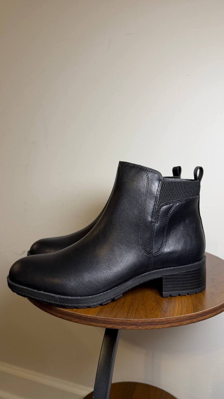 Style & Co Graciee Lug Booties Black Women’s 9 NWB Lug Sole Block Heel $69.90