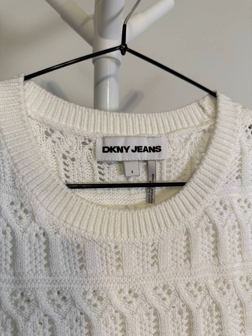 DKNY Jeans Sleeveless Lacey Stitch Crew Neck Vest – Ivory – Size S – NWT