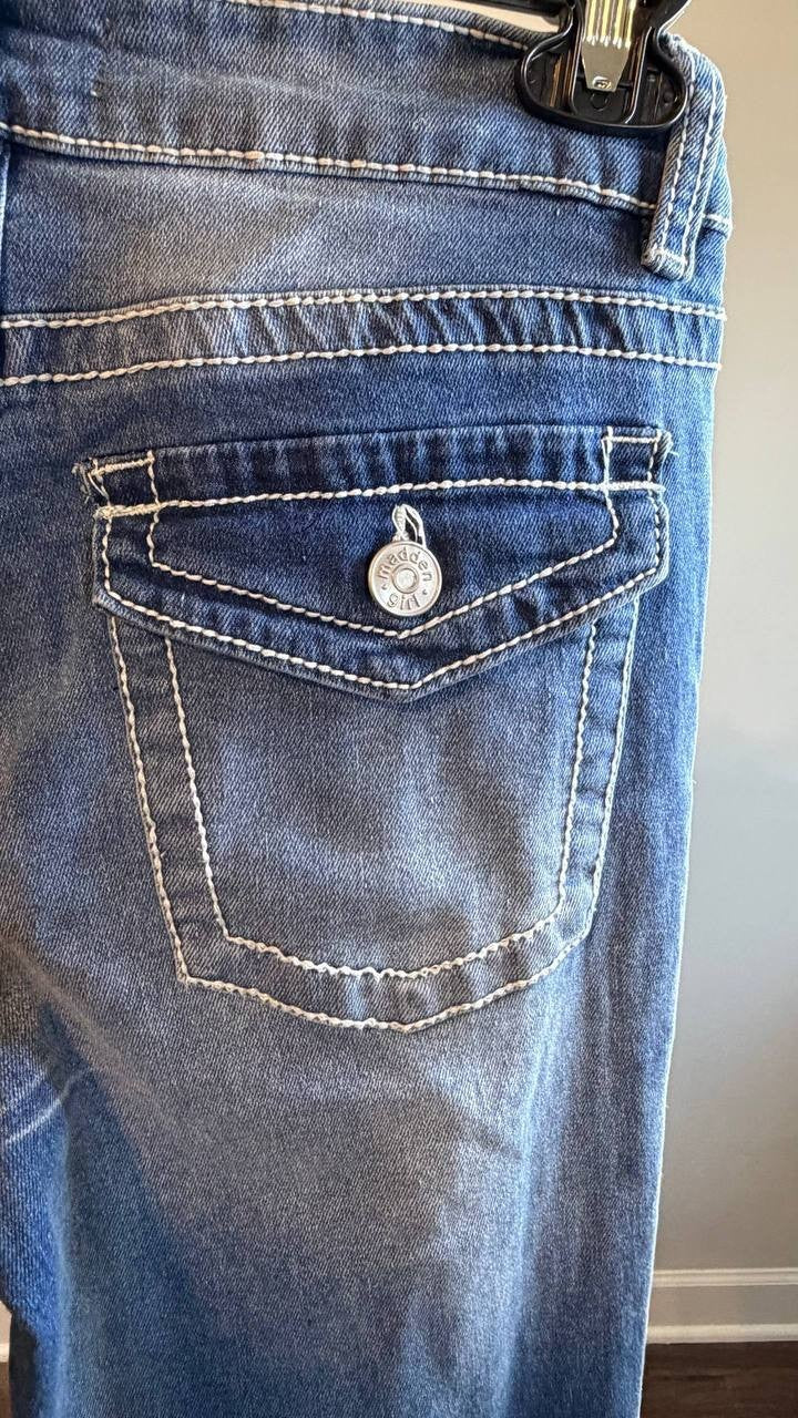 Madden Girl Women’s Blue Denim Jeans Size 3 NWOT  $46