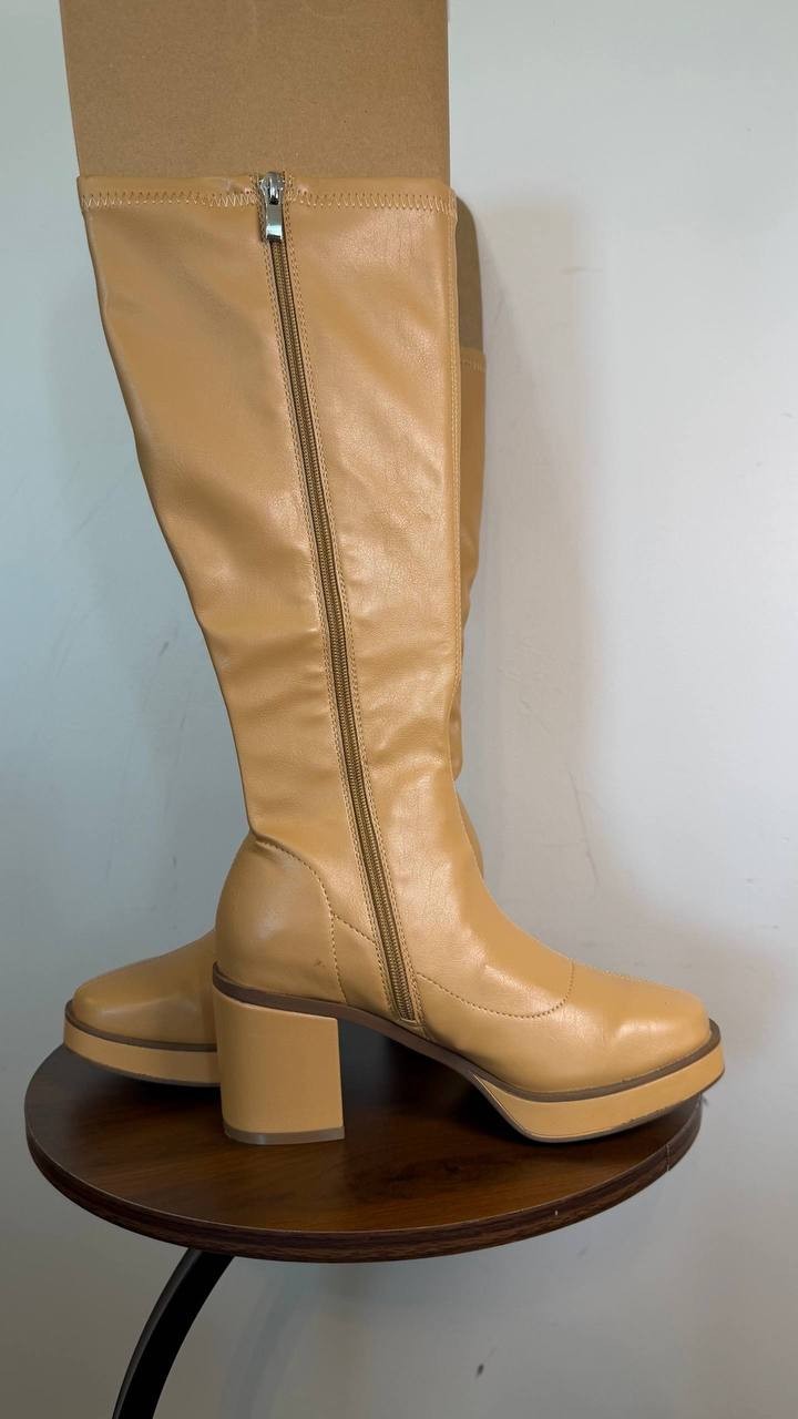 Journee Collection Alondra Platform Boots Tan 6 Faux Leather Knee High $139.99 N