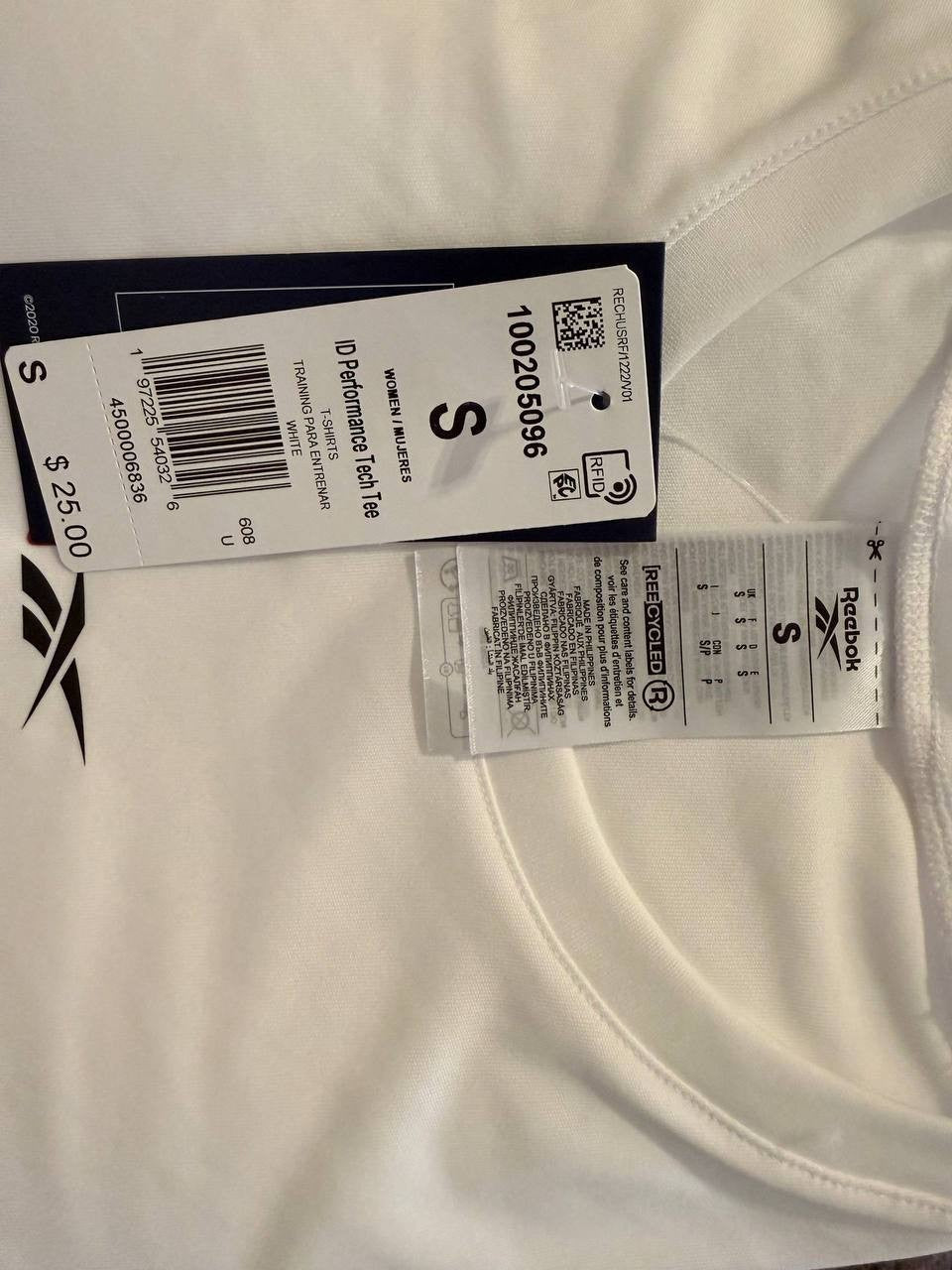 Reebok ID Train Tech Tee  – White– Size S – NWT – MSRP$25