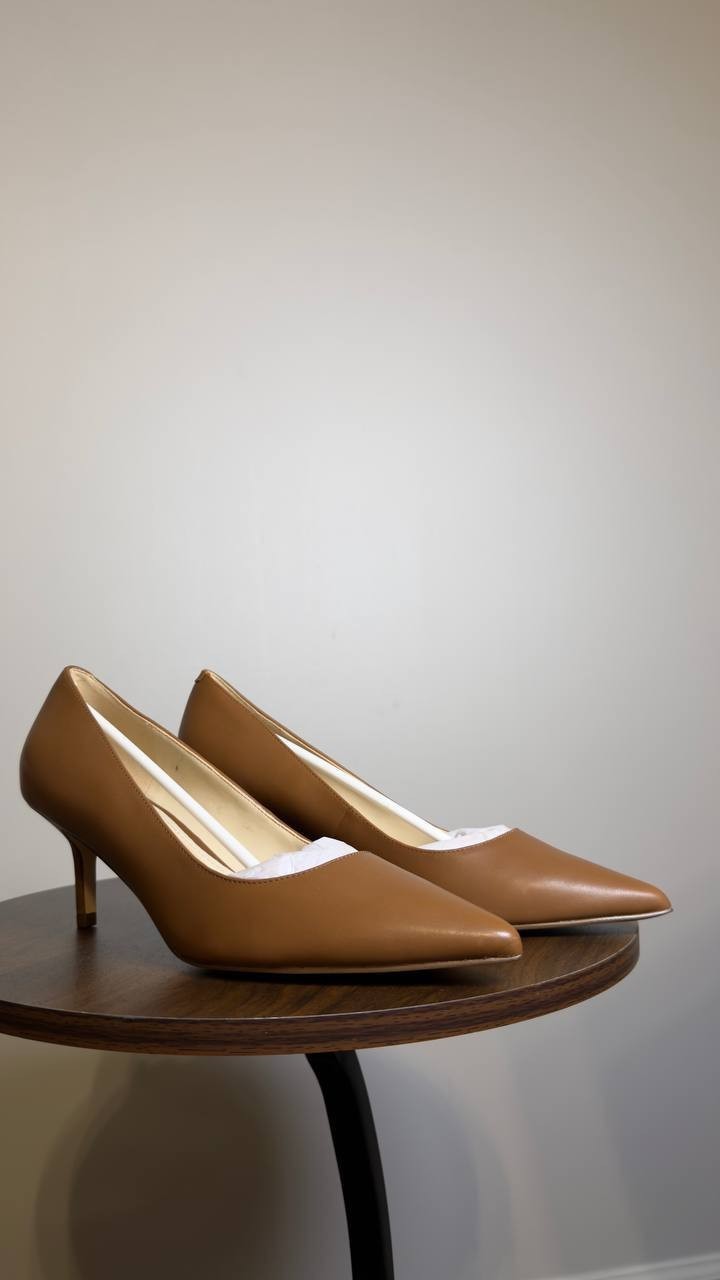 Nine West Kitten Heel Pumps Light Brown 8 M New $105.00