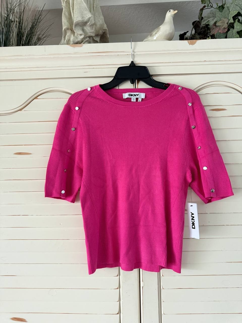 DKNY Sweater XS Pink Button Shoulder Elbow Sleeve Rib Knit Pullover Rayon NWT