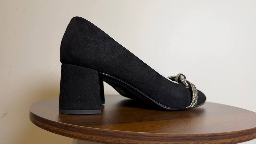 Bella Vita Marigold Pumps 8W Black Suede Square Toe Block Heel NIB msrp$115