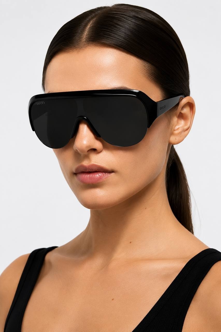 Gucci Women’s 99mm Oversize Shield Sunglasses Black NWT $430