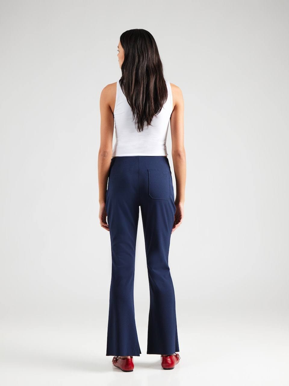 Calvin Klein Pants – Size L/G – NWT