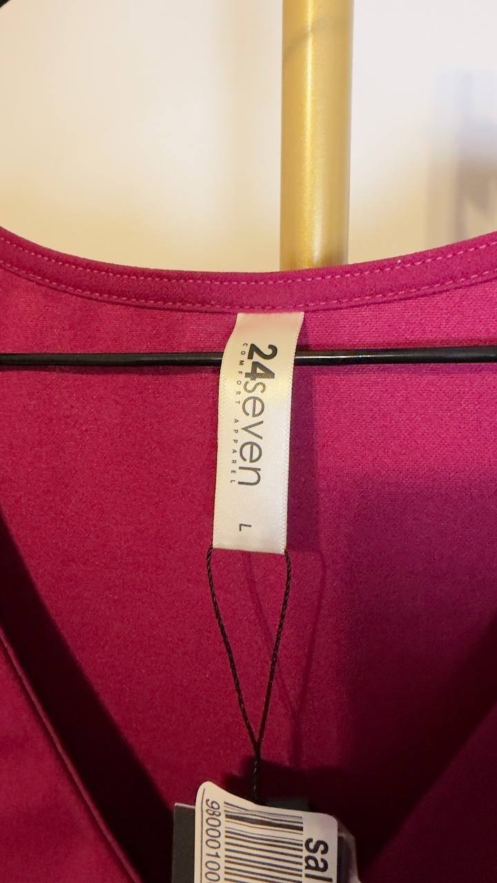 24seven Comfort Apparel Women’s V‑Neck Ruffle Sleeve Dress Magenta L NWT $97
