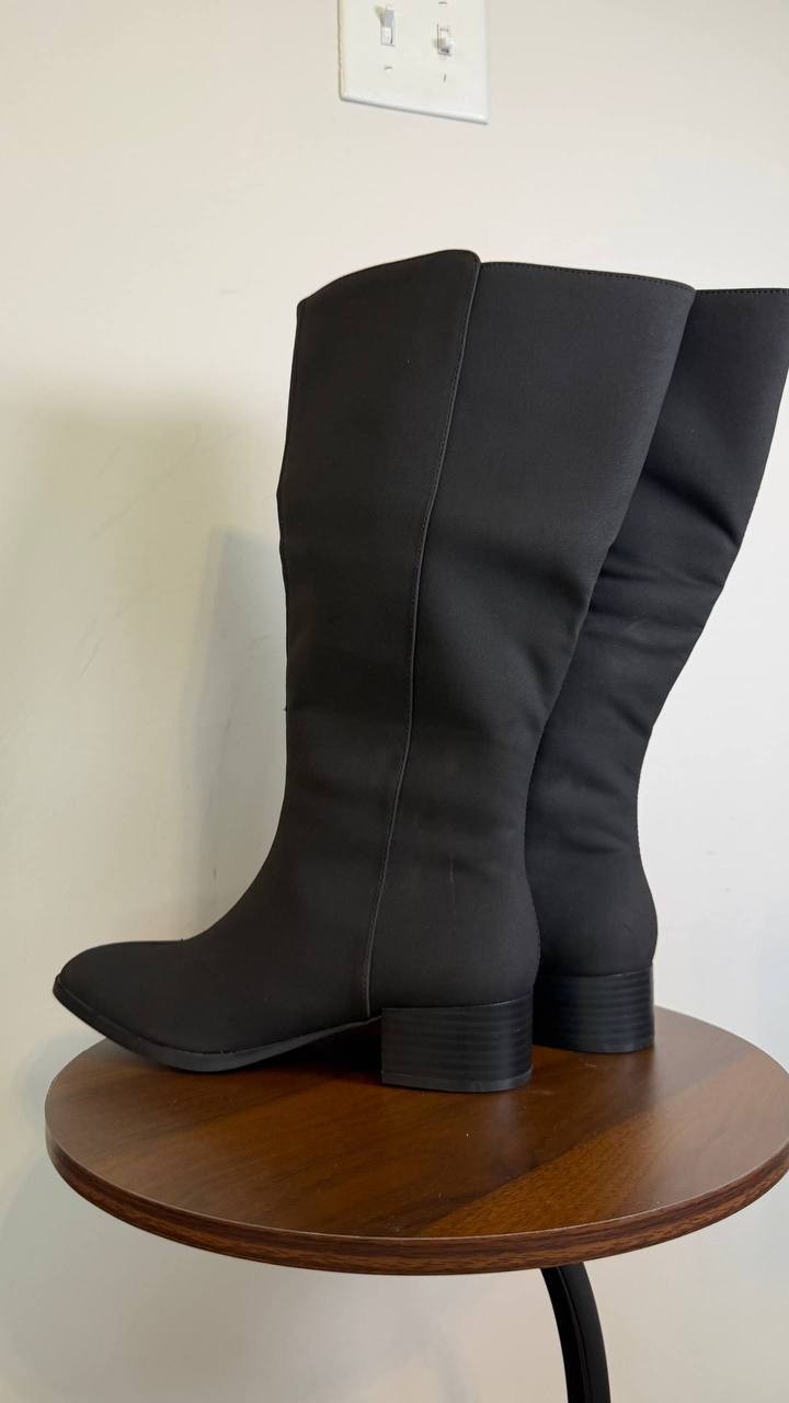 Journee Collection Women’s Devri Knee High Boots Black 8M, MSRP 122$ NWB