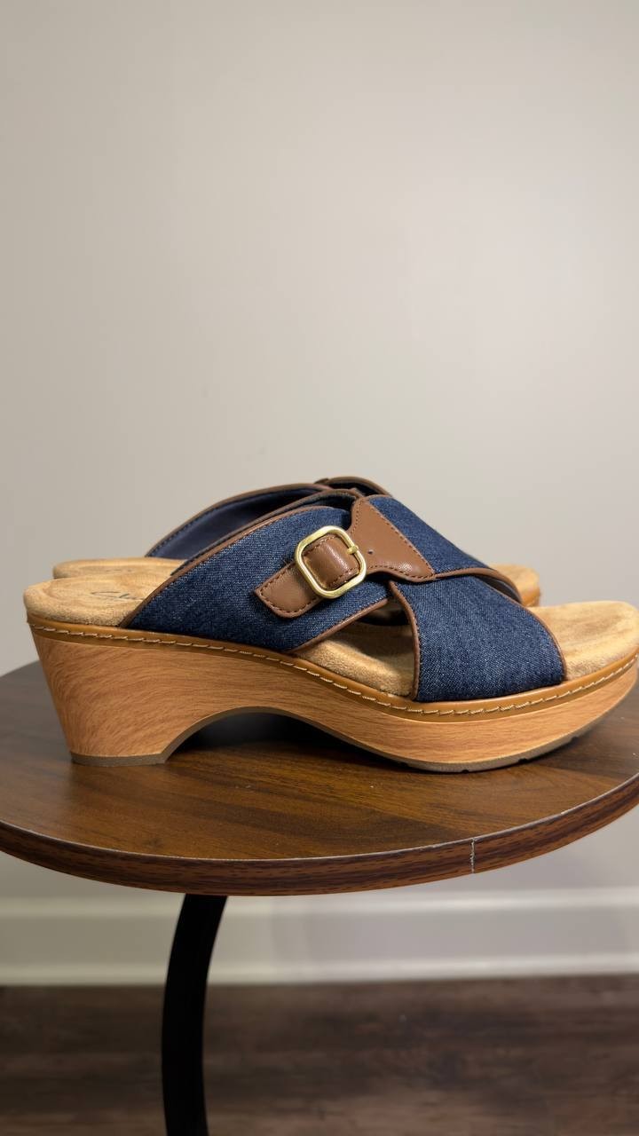 Clarks  Wedge  Sandals  Dark  Denim  9.5M  New  $105
