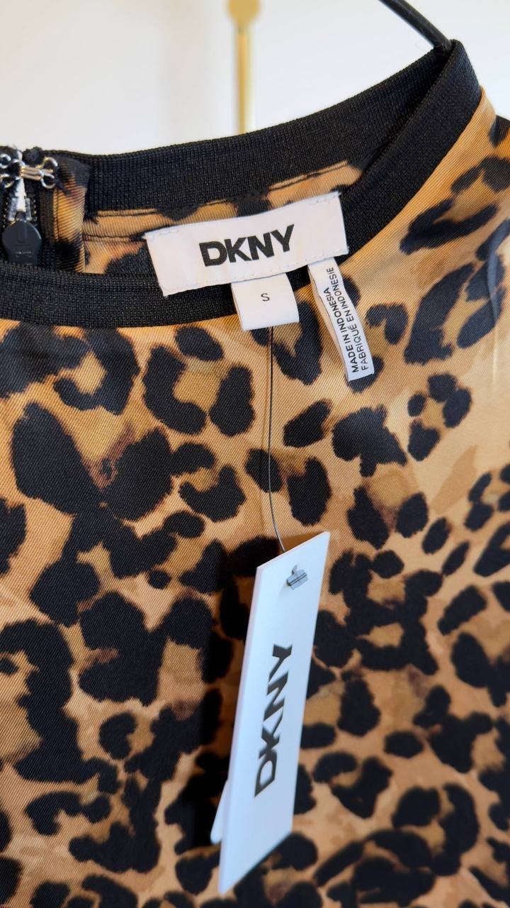 DKNY Brushstroke‑Print Short‑Sleeve Top Summer Cheetah S NWT $69