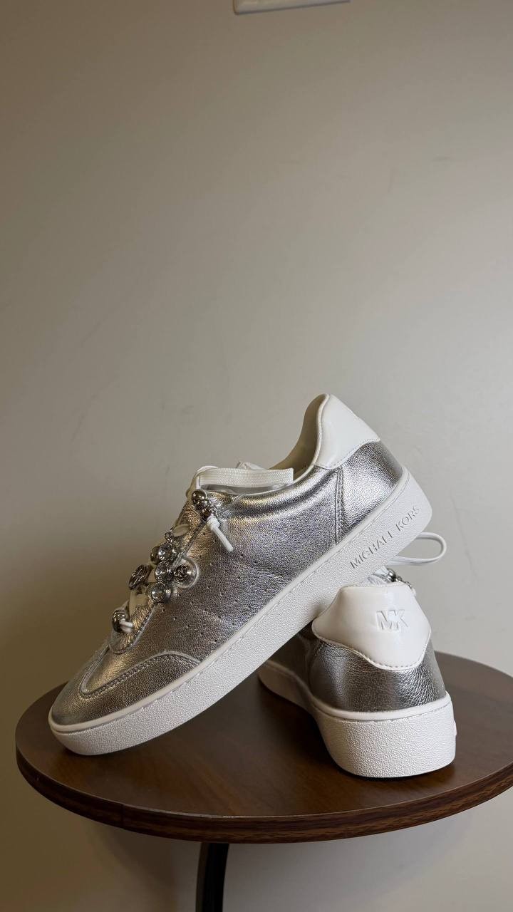 Michael Kors Scotty Lace Up Leather Sneakers Silver 8 Charms NWB MSRP $125
