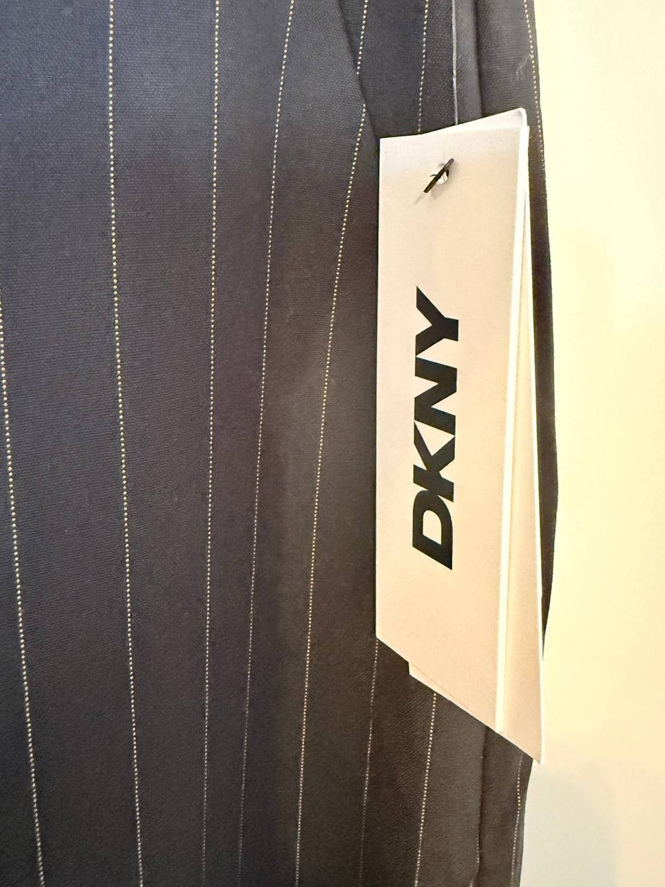 DKNY Pinstripe Trousers – Black/Whiskey – Size 12 – NWT – $99