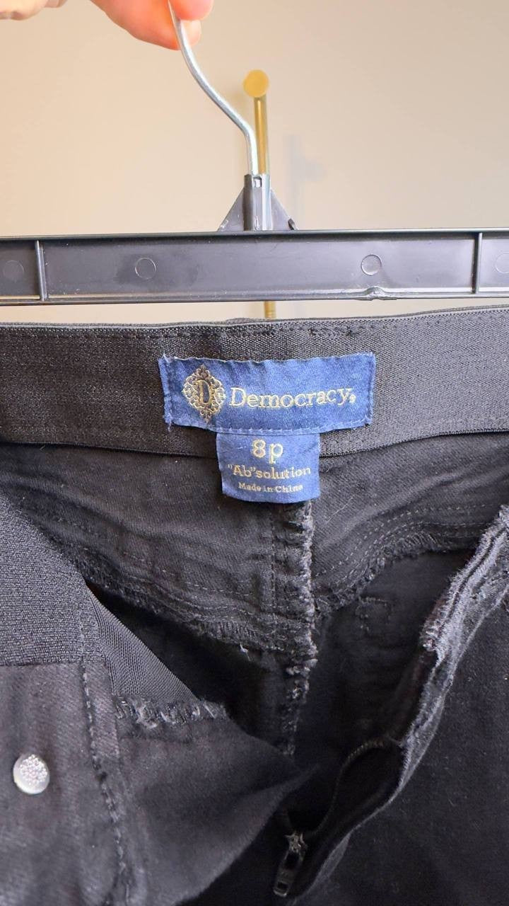 Democracy Absolution High Rise Slim Straight Jeans Black 8P NWT $78