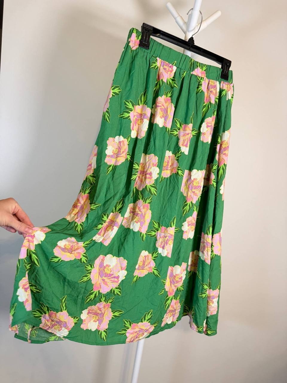 CeCe Floral Pull‑On Midi Circle Skirt – Size S – NWOT
