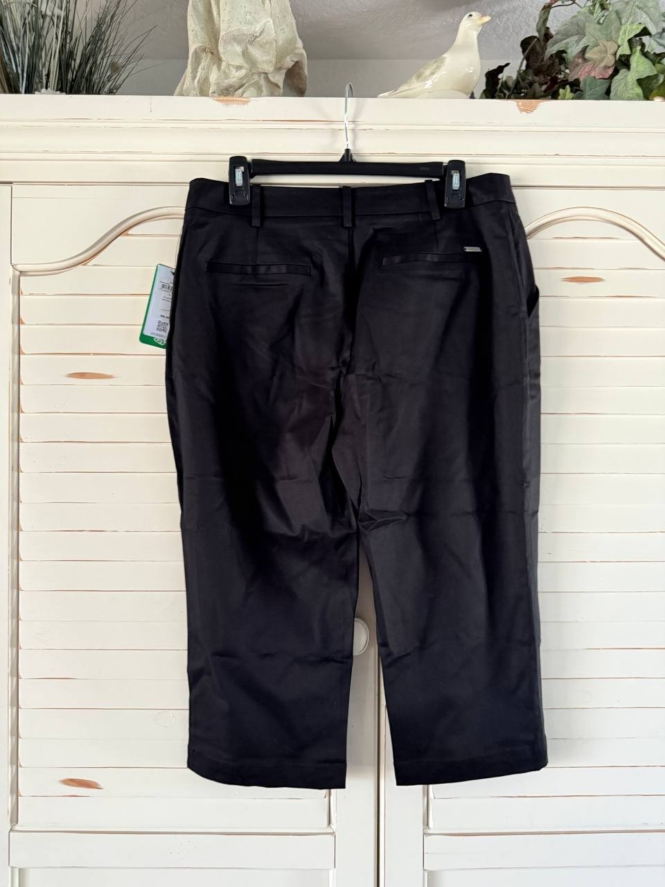Guess Capri Pants L Women’s Black High Waist NWT $98