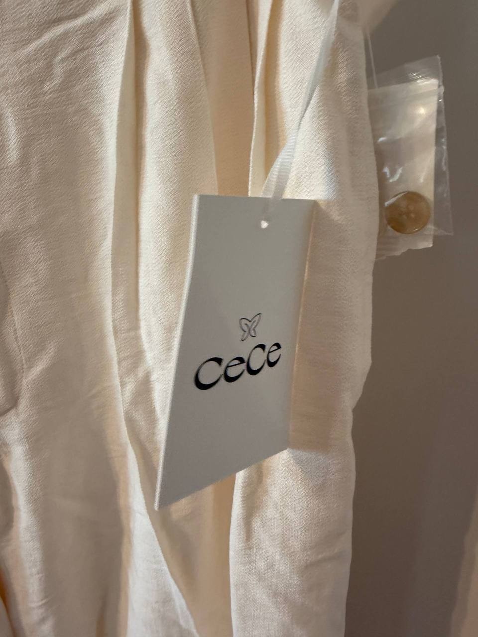 CeCe Pleated High‑Waist Wide‑Leg Pants Ivory size 4 NWT Modern Chic msrp$119