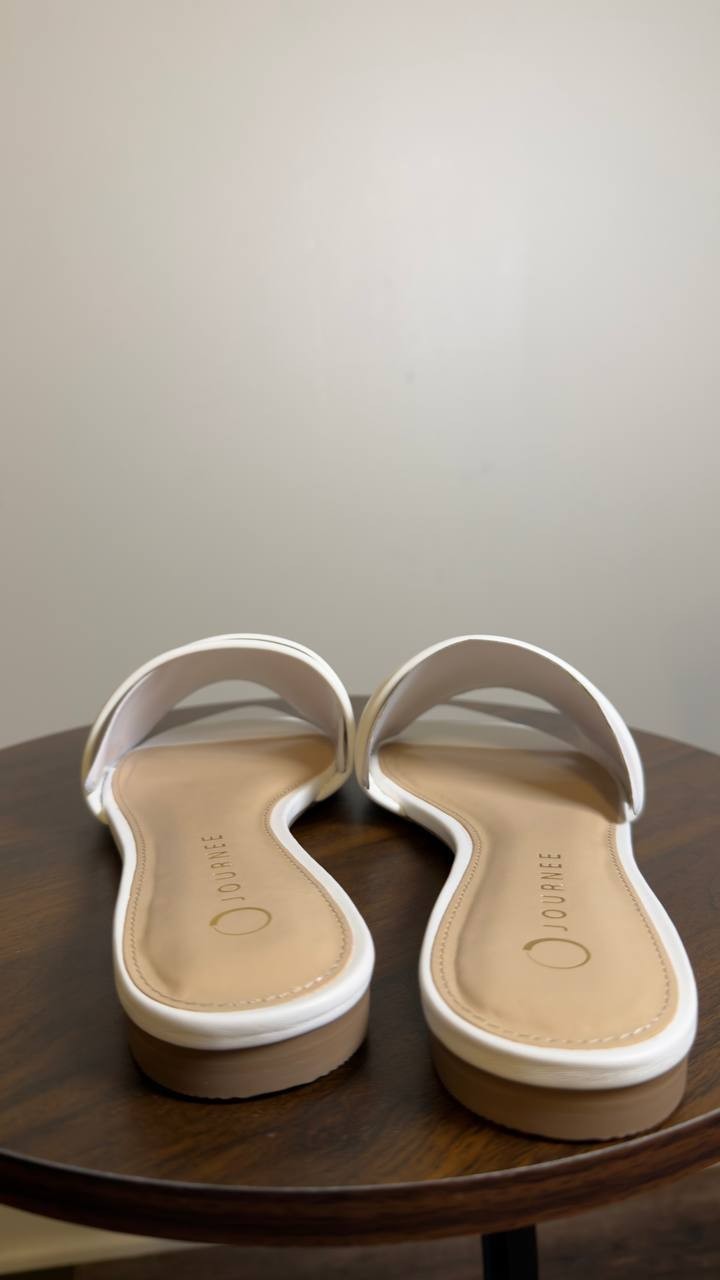 Journee Collection Slip On Sandals White 9.5 M New $65.00