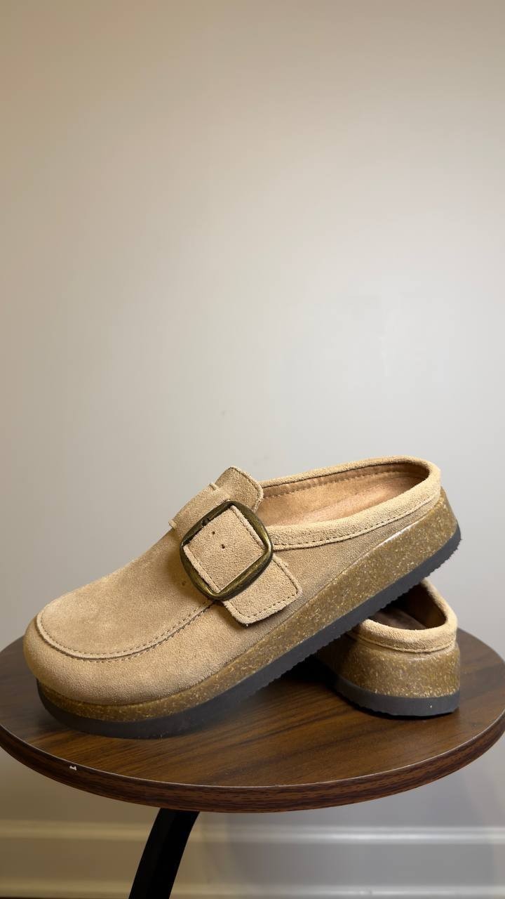 White  Mountain  Clogs  Beach   Wood  Suede  8M  New  With  Box  $89