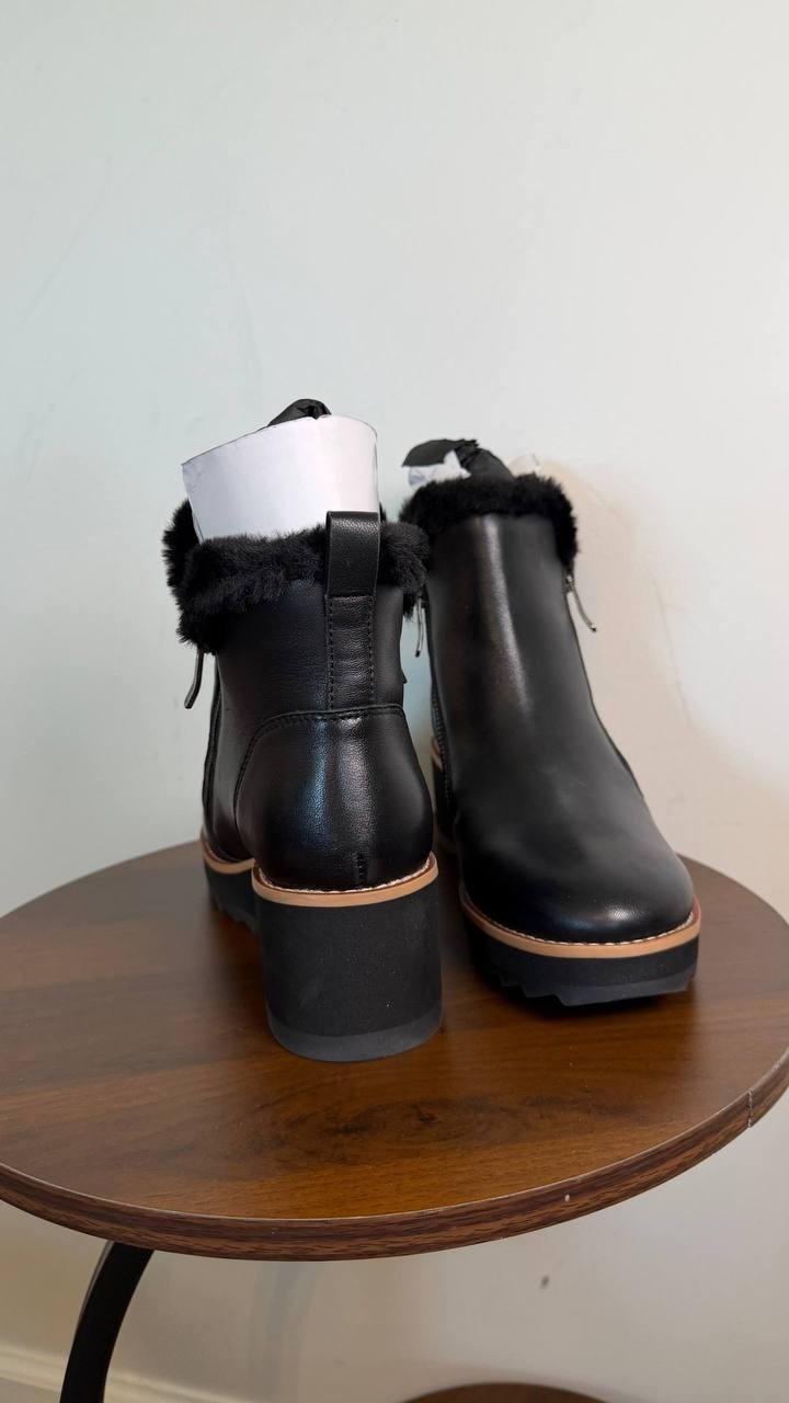 Easy Spirit Jane Cozy Side Zip Wedge Booties Black 6.5M Leather $159 NWB