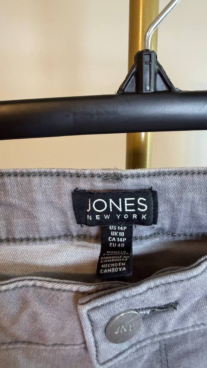 Jones New York Women’s Stretch Denim Lexington Jeans Slater Size14P/32 MSRP$69,5