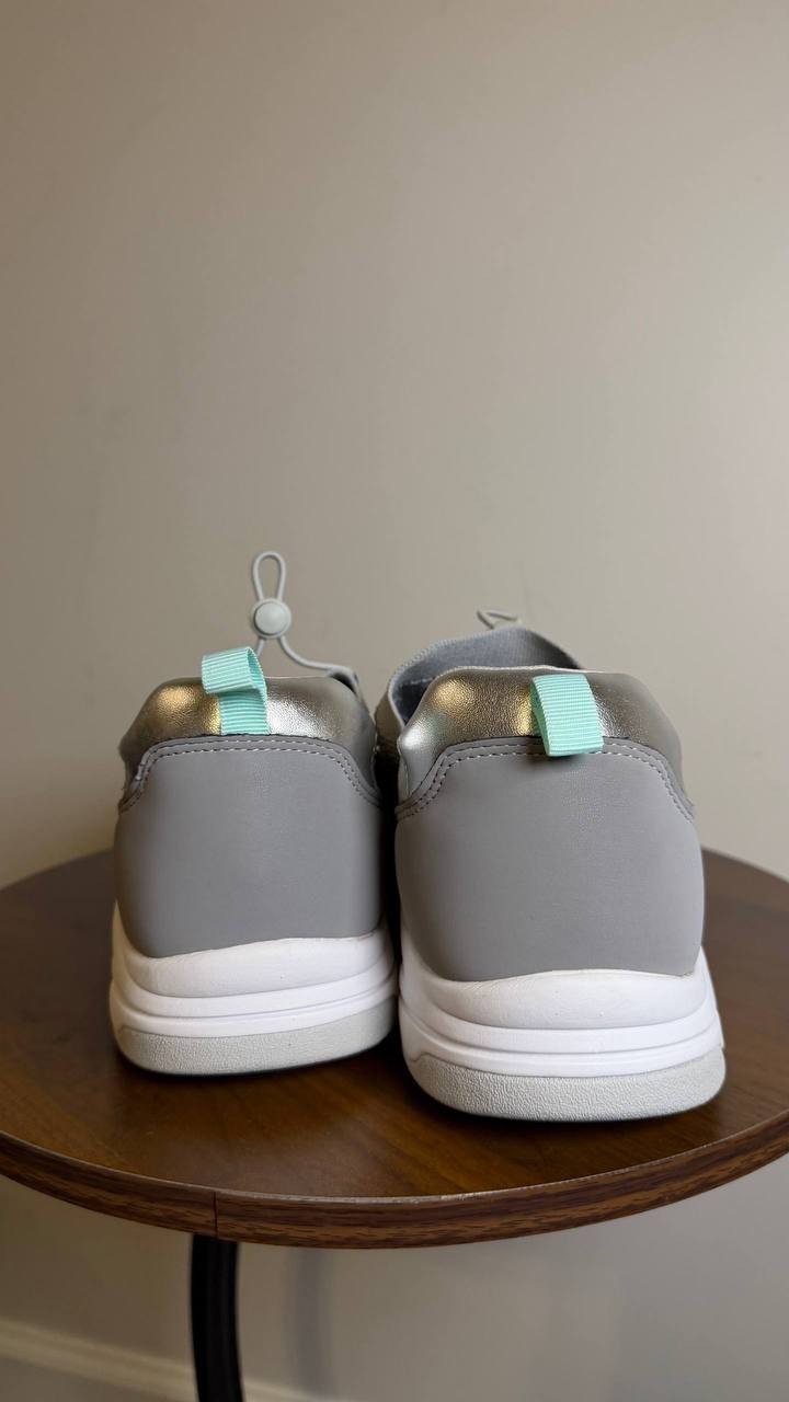 Easy Spirit Grey Slip-On Sneakers Size 12M New in Box $89