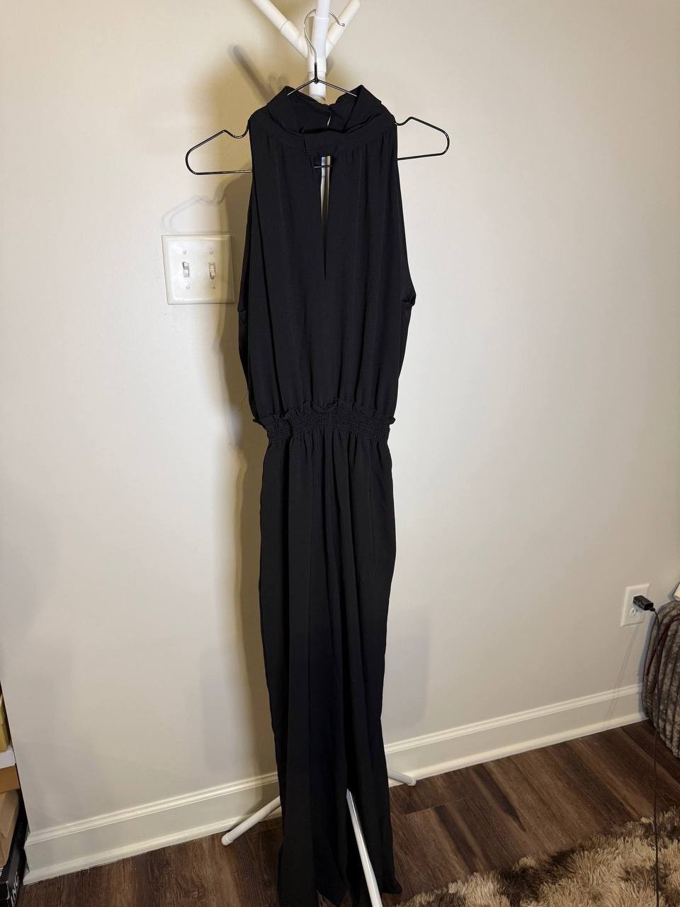 Max Studio Mock‑Neck Sleeveless Stretch Crepe Jumpsuit – Size S – NWT