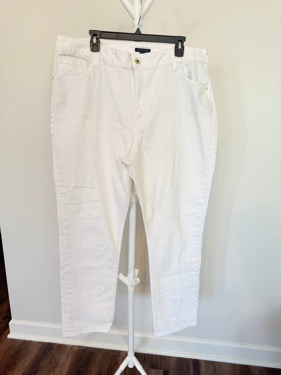 Tommy Hilfiger Plus Size Skinny Jeans – Size 20W – NWT