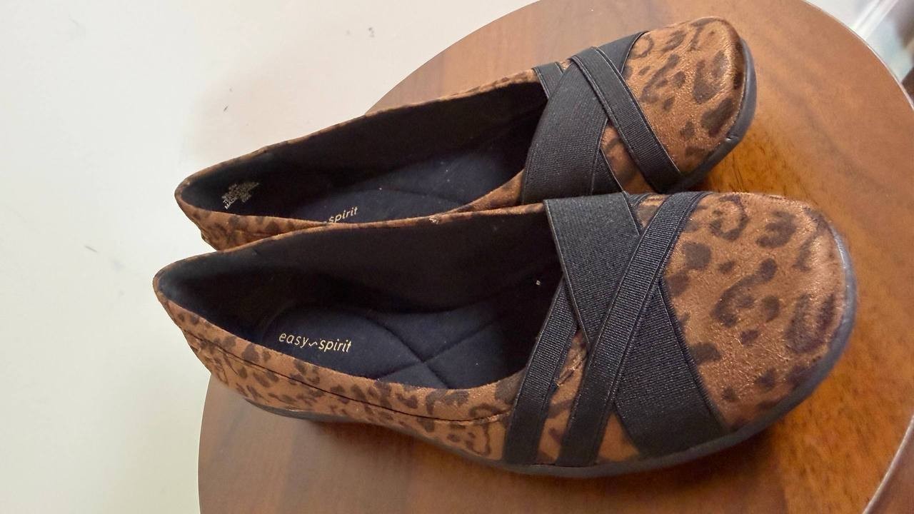 Easy Spirit Acasia Flats 8M Leopard Print Textile Slip‑On Lightweight NIBmsrp$69