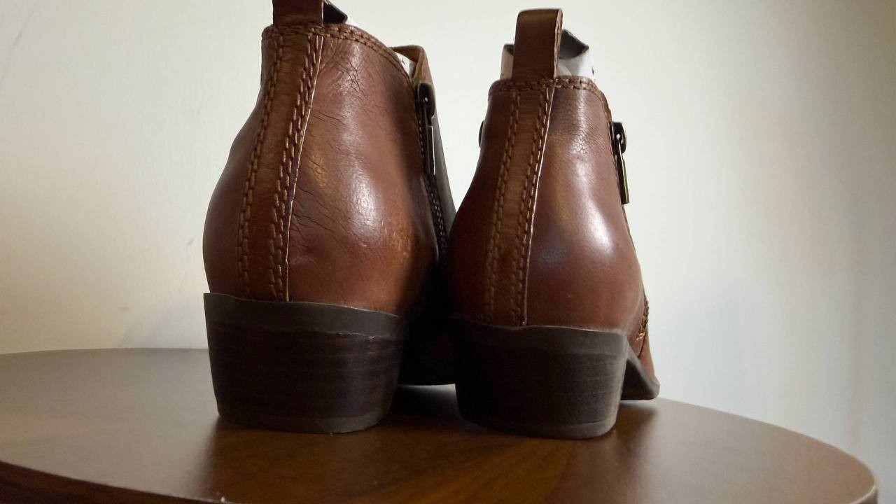 Lucky Brand Basel Booties 8M Toffee Leather Almond Toe Dual Zip NIB msrp$129