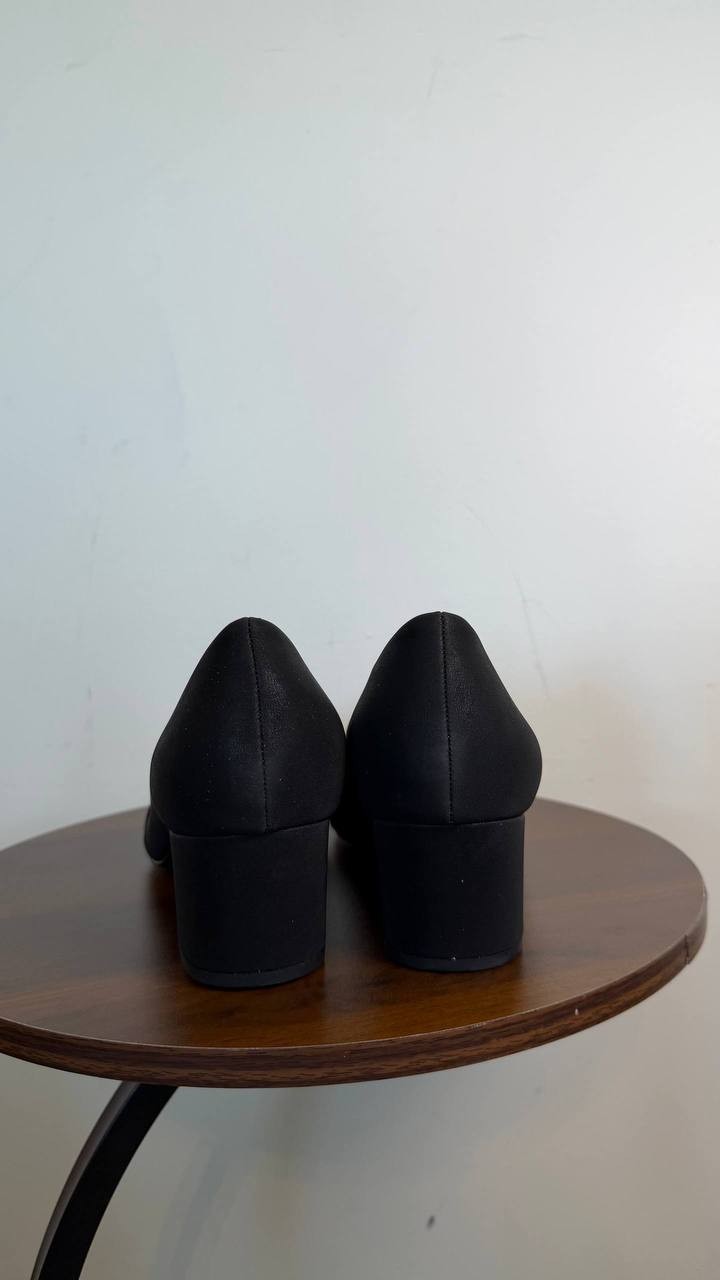 Easy Street Aster Slip‑On Pumps Black 11M Man‑Made Block Heel $75 NWB