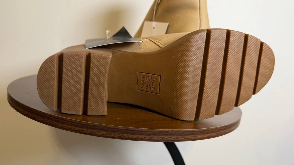 Naturalizer Madalynn Bootie 9W Sand Brown Waterproof Almond Toe Zip NIB msrp$185