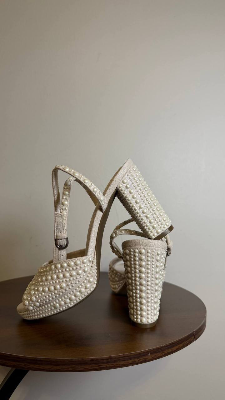 Anne Klein Dress Sandals 6M Bone Man-Made New in Box MSRP $119