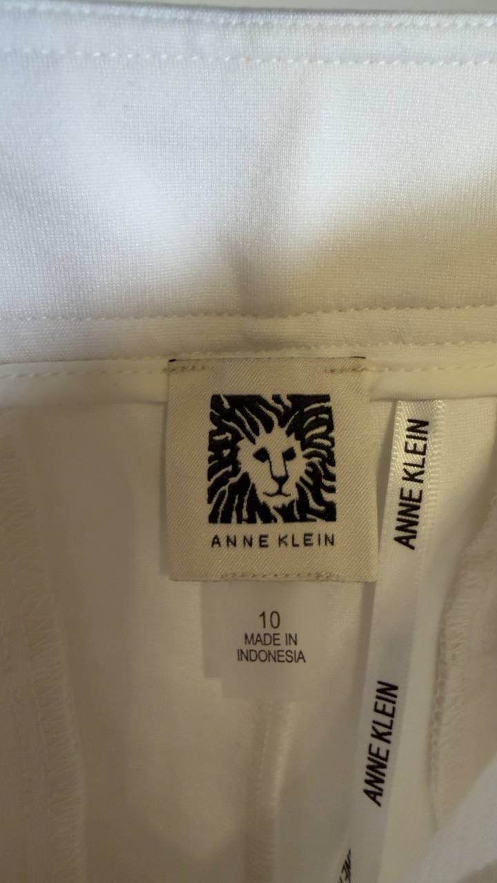 Anne Klein Women’s Flat Front Straight‑Leg Pants White Dove 10 NWOT $89